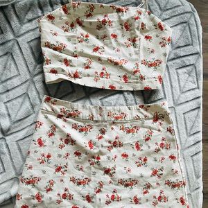 Forever 21 Floral Print Top & Mini Skirt Set